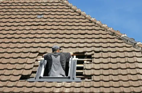 Pose de velux - Saint-Suliac